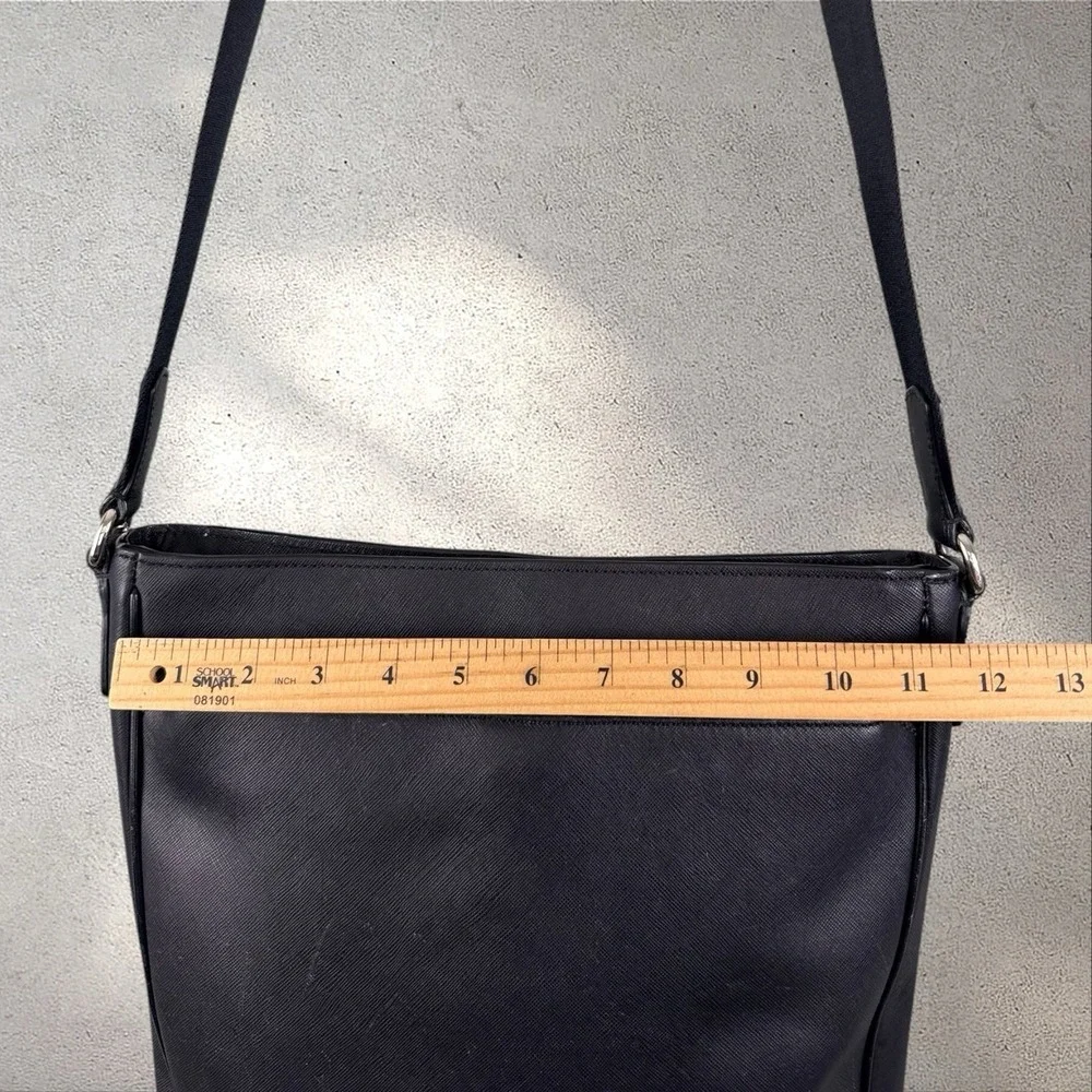 Coach auth #f71286